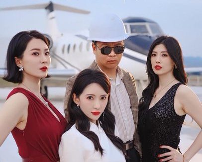 短剧《首富千金狂追二龙湖浩哥之他不干第二季（60集）张浩＆刘萌萌》免费观看全集